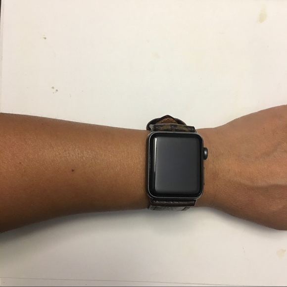 Wearing mine On my wrist - Picture 3 of 6